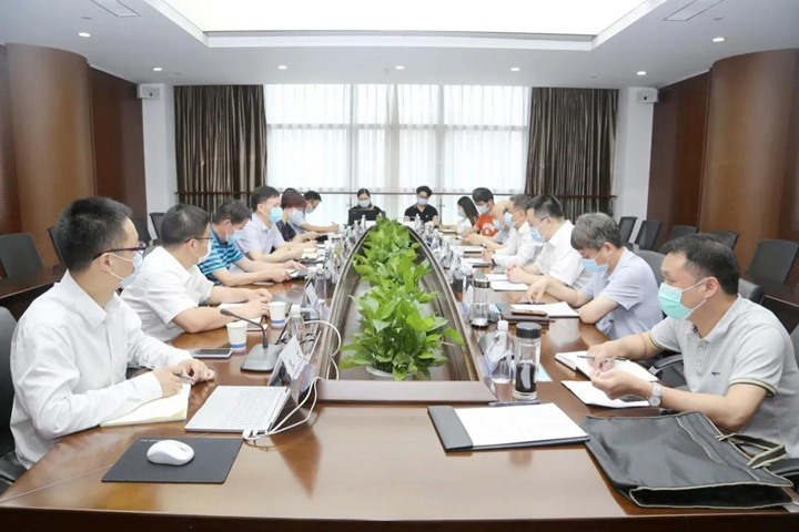 合作开新局 共进谱新篇 ——华纳集团与兴湘集团战略合作签约